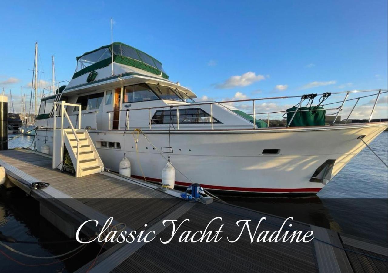 Classic Yacht Nadine In Poole Harbour, Dorset, With A Hot Tub Jacuzzi Exteriér fotografie