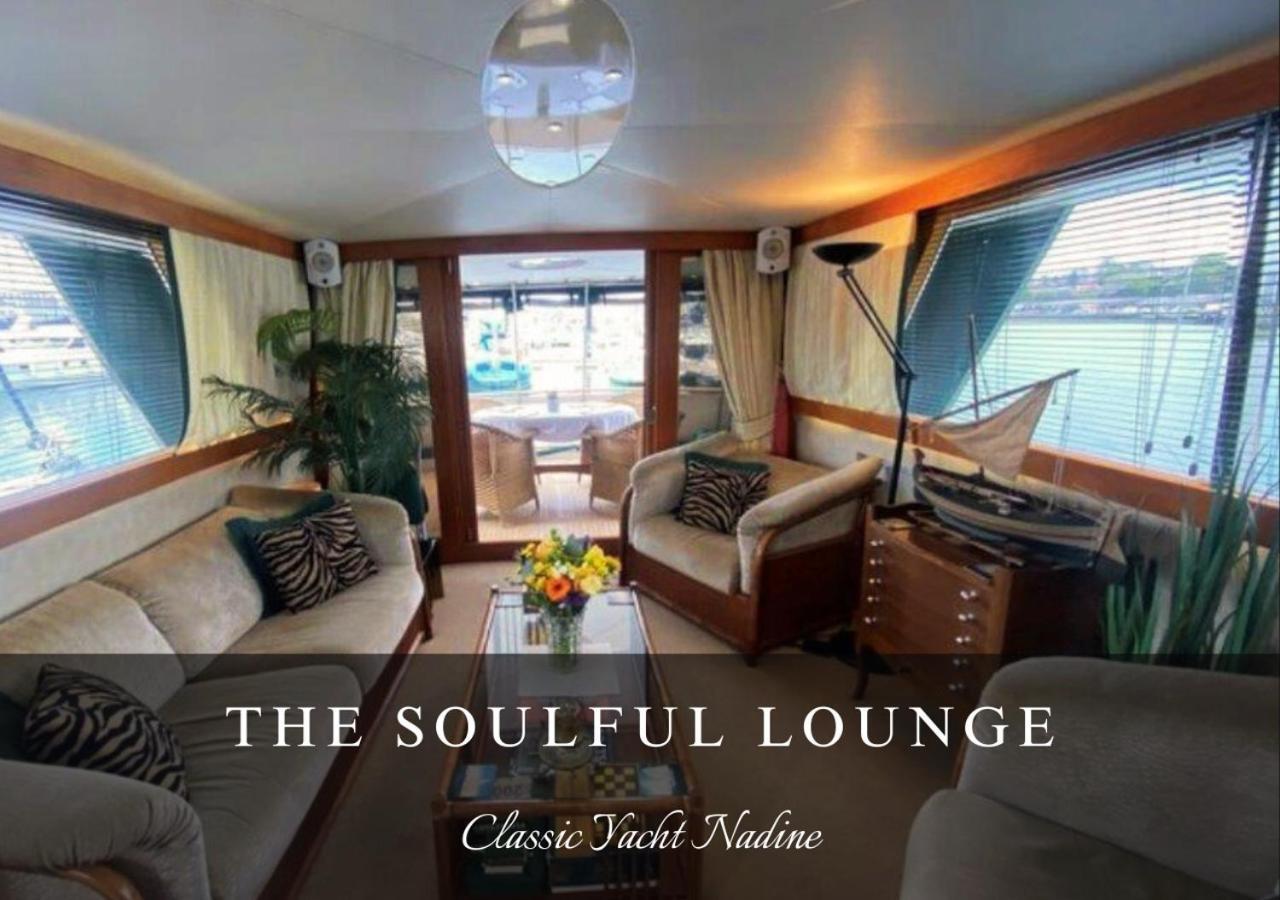 Classic Yacht Nadine In Poole Harbour, Dorset, With A Hot Tub Jacuzzi Exteriér fotografie